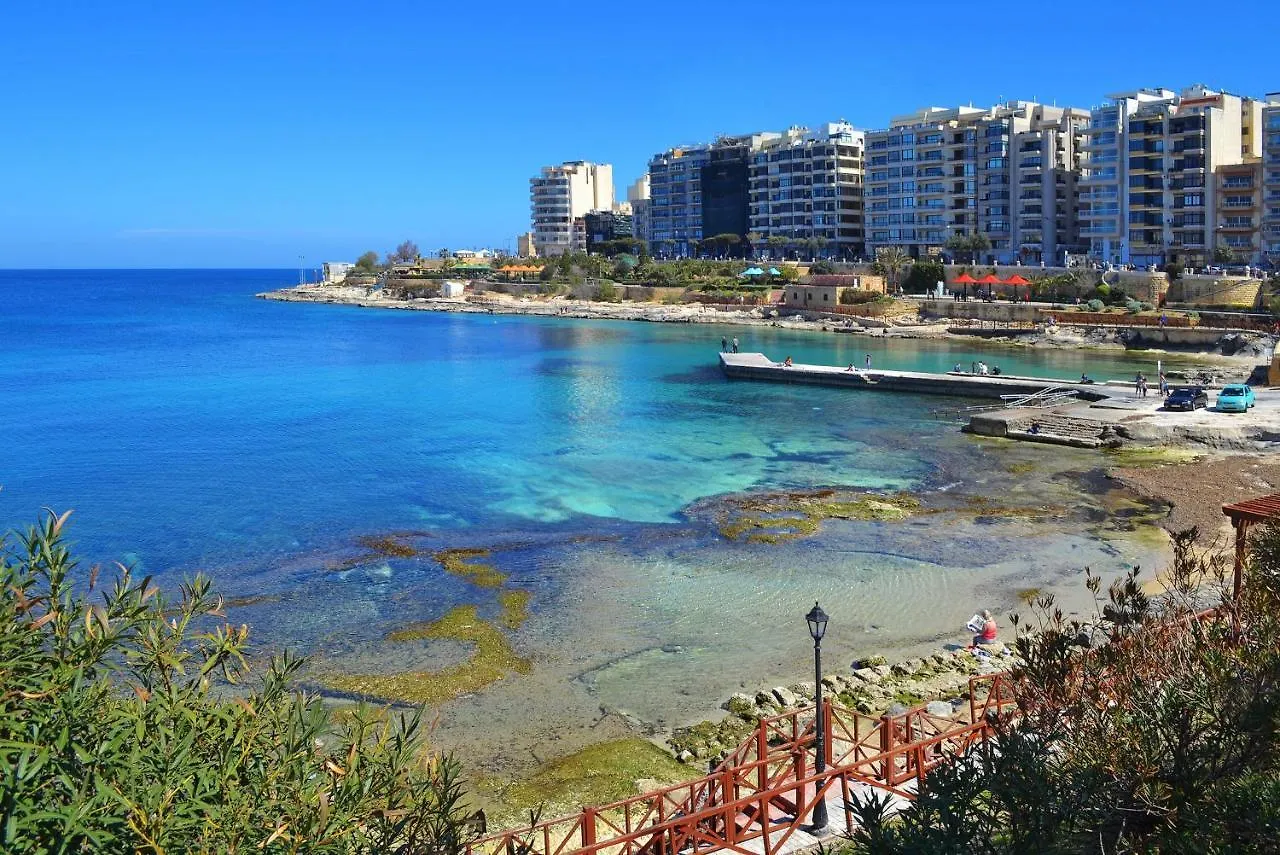 Central And Cosy 2Br Apartment In Βαλέτα